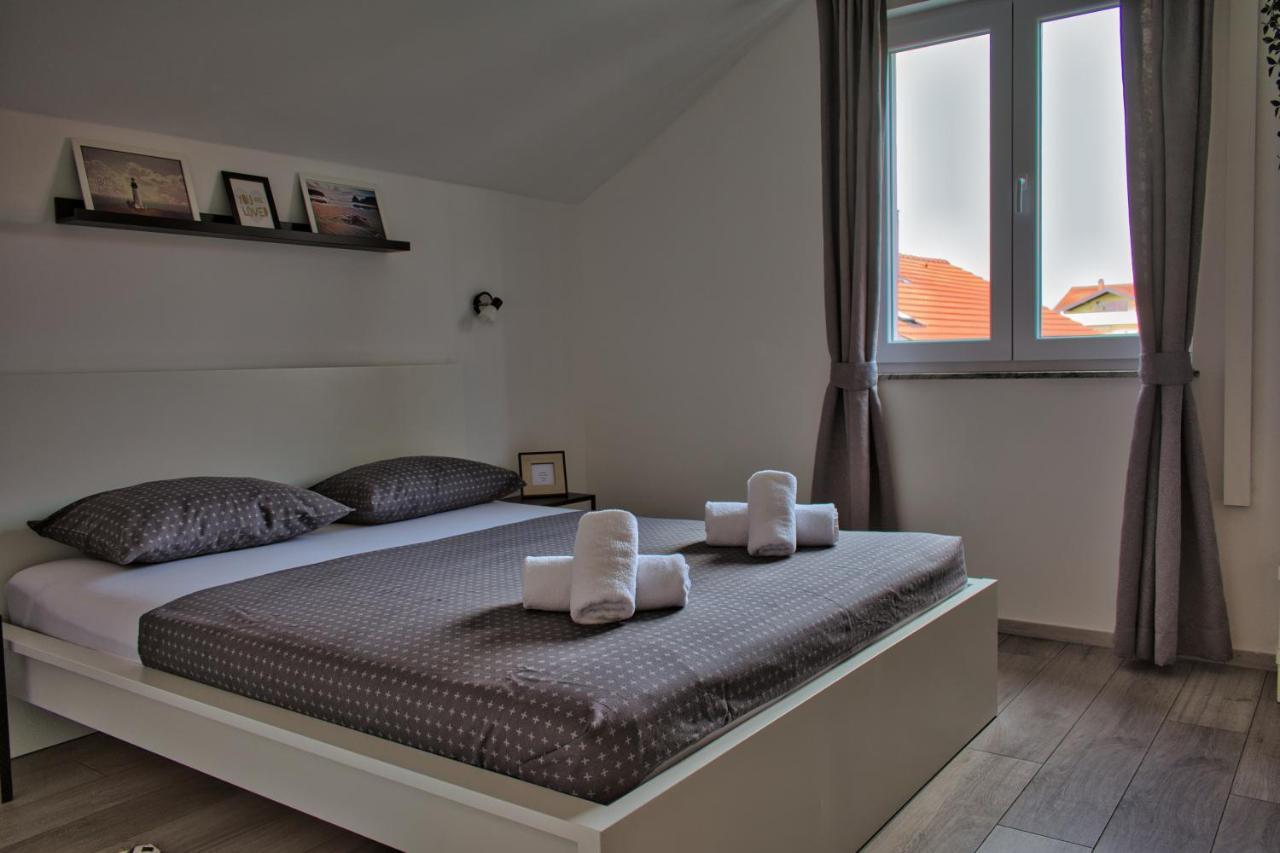 Apartments And Rooms B&B Zadar Exterior photo